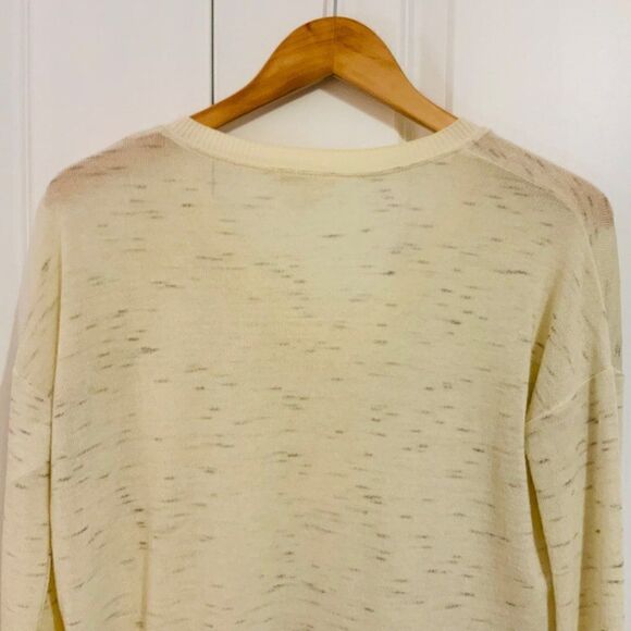 Aritzia Wilfred Cream V Neck Lightweight Sweater XS Oversized - Picture 7 of 7